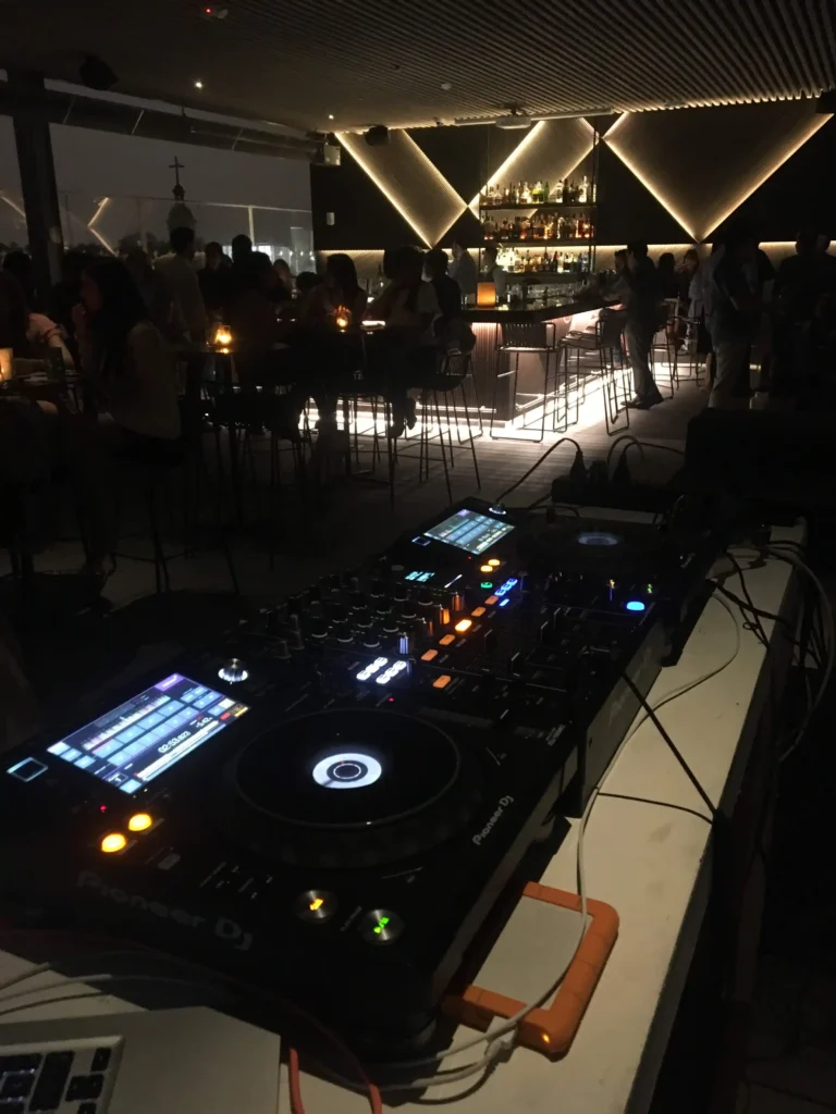 DJ Fabrizio Castillo I. | Celeste