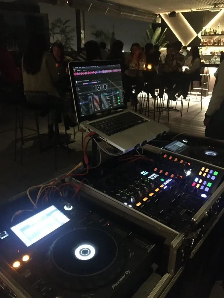 DJ Fabrizio Castillo I. | Celeste