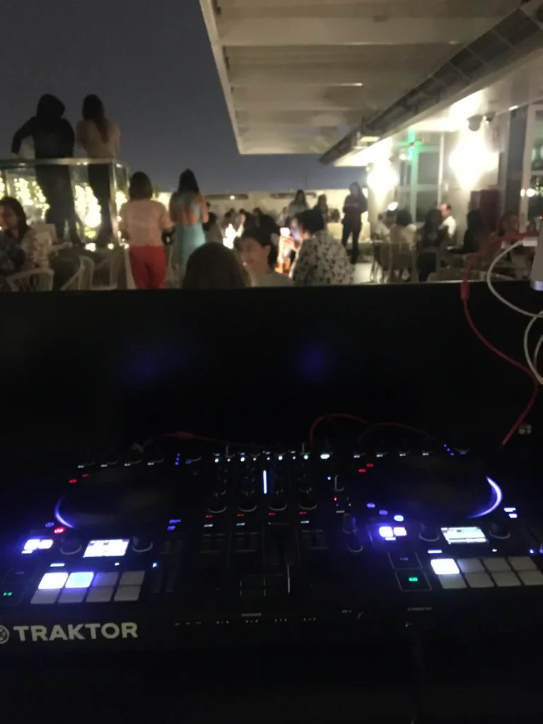 DJ Fabrizio Castillo I. | 27 Tapas